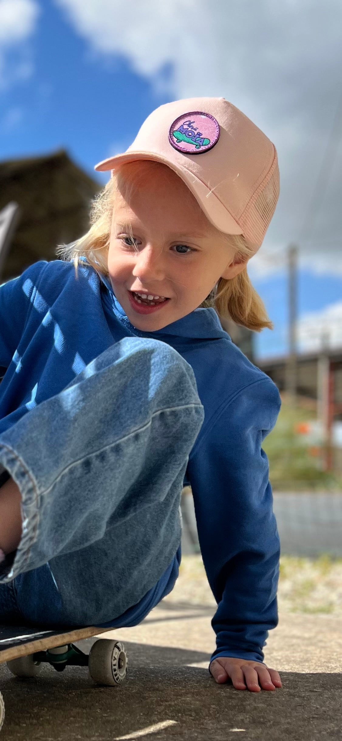 Casquette enfant avec écusson interchangeable